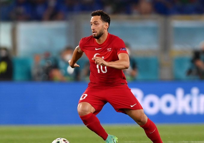 恰尔汗奥卢肌肉伤势或影响国米决赛