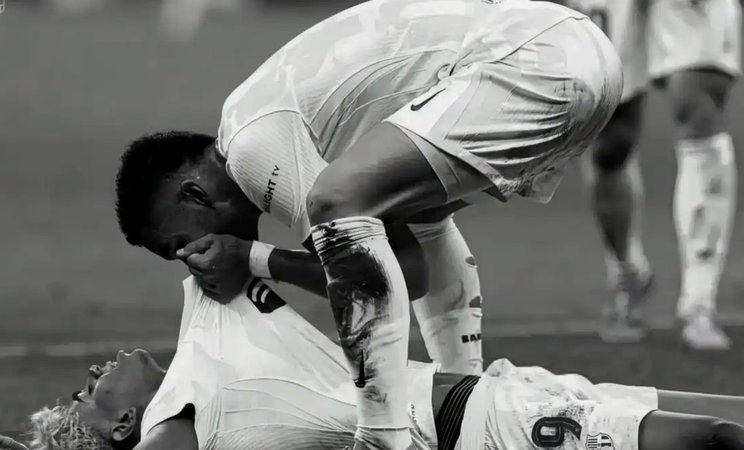 国米跟队：恰尔汗奥卢出现肌肉伤势，可能缺席意大利杯决赛