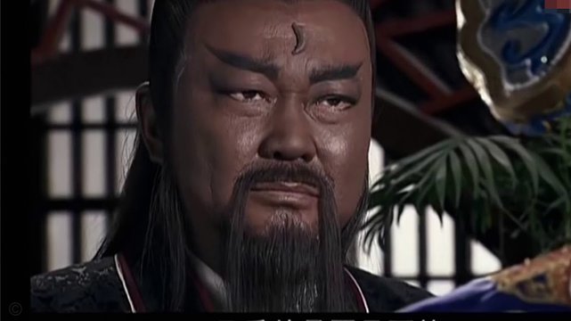 记者：巴黎成功是因为主帅恩里克获得绝对权力，皇马该反思