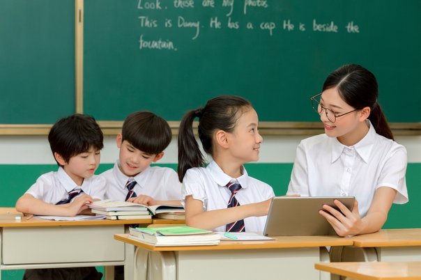 众所周知，中国孩子缺高质量比赛