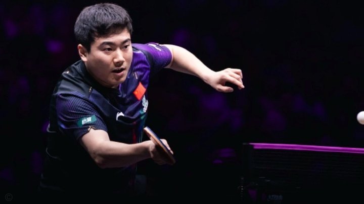 弗里克重用伪9号戈登，他曾戴过U21欧洲杯MVP光环