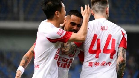 乌龙、绝杀！海港3球重创蓉城，联赛争冠梦落空